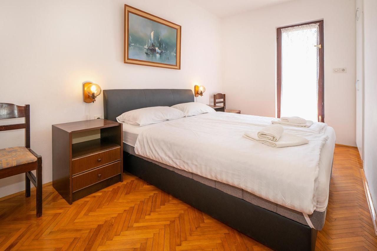 Apartmani Ana Juranic Jurandvor Dış mekan fotoğraf